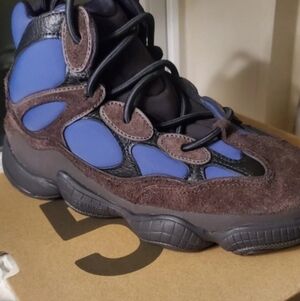 Yeezy Tyrian 500 High